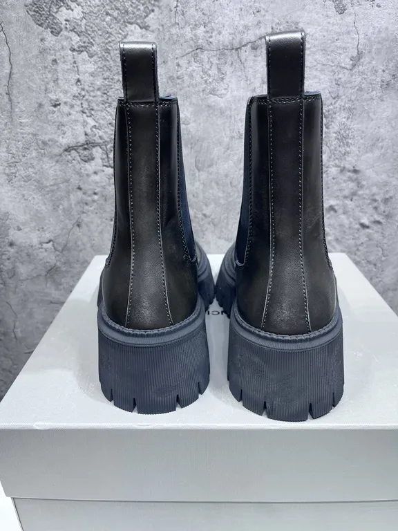 Balenciaga Shoe 